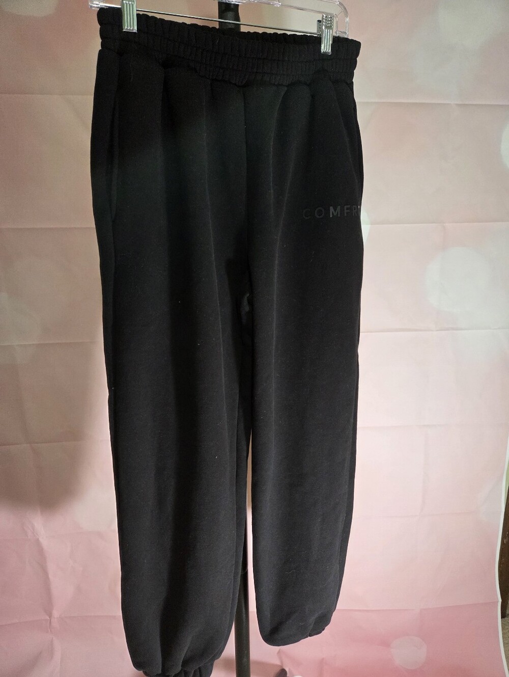 Comfrt Minimalist Pants Black NWOT Medium